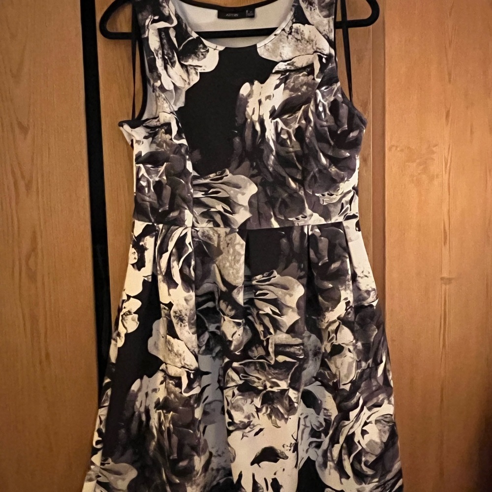 Apt. 9 Black and White Pleated A-Line Mini Dress